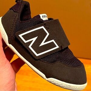 New Balance New B Hook and Loop Black XW children’s sneaker (Discontinued)